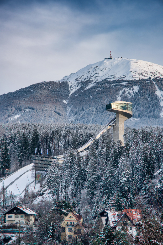 Bergisel | Bergisel mit Blick auf den Patscherkofel