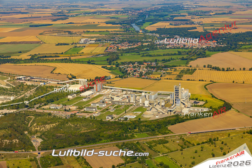 Luftbild Bernburg - Die Luftaufnahme wurde 2025 vom UL-Flugzeug heraus erstellt ( keine Drohne ) - Hochauflösende Luftaufnahme - für professionelle Ausdrucke geeignet. Die Geschenkidee !Hier alle&nbsp;Infos zur Lizenzierung der LuftaufnahmeWir fliegen auch dieses Jahr wieder in Ihre Region um Luftbilder zu erstellen.- Luftbild anfragen