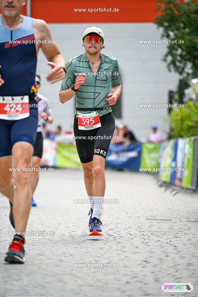 SZI_8533 | Stadttriathlon Erding 2025. #yourpictrs #sportshot_your_pictrs @Sportshotphotography #stadttriathlonerding Copyright: www.sportshot.de