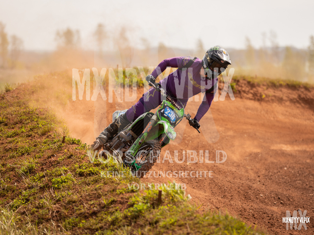 866A4131 | mxndyyvipix