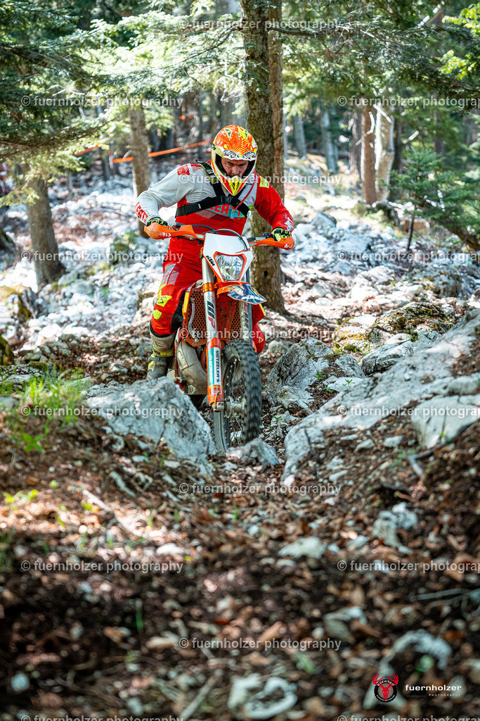 fuernholzer_250501-C1-280 | Fotografische Impressionen von der Red Stag Enduro Extreme by fuernholzer-photography.com. Endurosport in Österreich fotografisch festgehalten von fuernholzer. Auftragsfotografie für Private, Gewerbefotos und Industriefotografie. Eventfotografie, Sportfotografie und Motorsportfotografie. Anbieter von Fotoworkshops, Fototraining, fotografischen Vorträgen und Fotoseminaren.