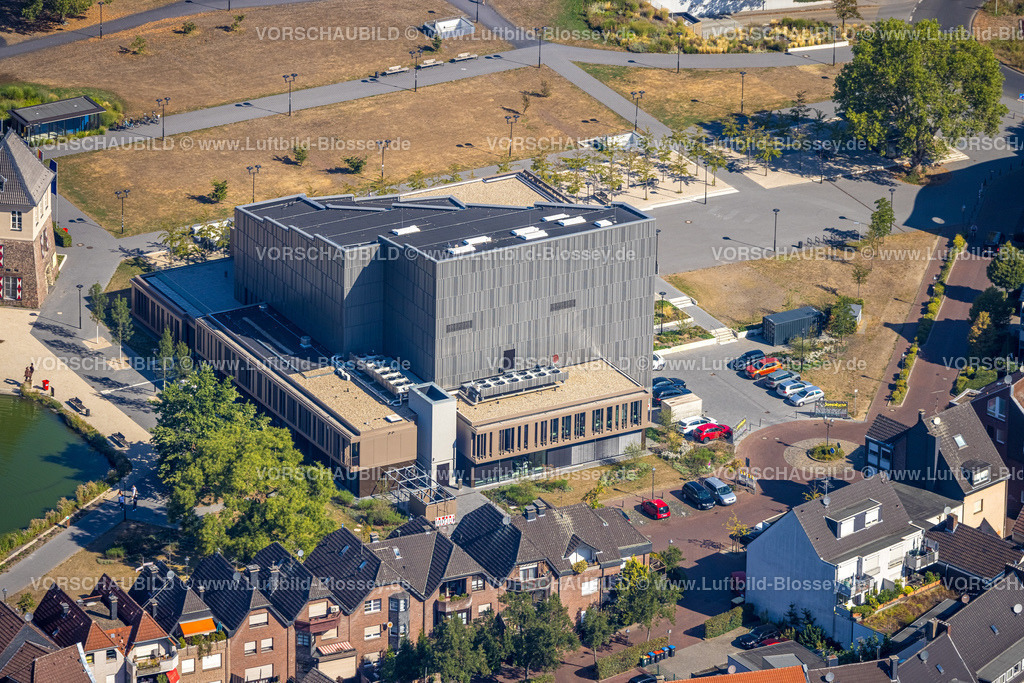 Dinslaken220806509 | Luftbild, Theater Sanierung und Erweiterung Kathrin-Türks-Halle, Dinslaken, Ruhrgebiet, Nordrhein-Westfalen, Deutschland