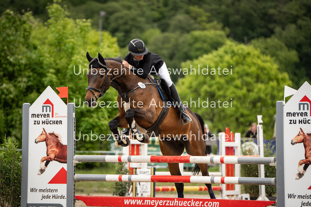 Bad_Meinberg_01019 | saradresslerfotografie - Realisiert mit Pictrs.com