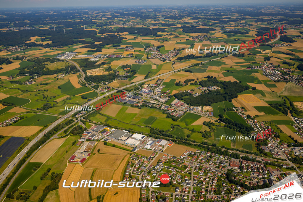 Das Luftbild zeigt : Lindl Dasing - Die Luftaufnahme wurde 2024 vom UL-Flugzeug aus erstellt ( keine Drohne ) - Hochauflösende Luftaufnahme - Für grossformatige Ausdrucke geeignet. Die Geschenkidee !Mit Lizenz und Bildrechte bestellbar
