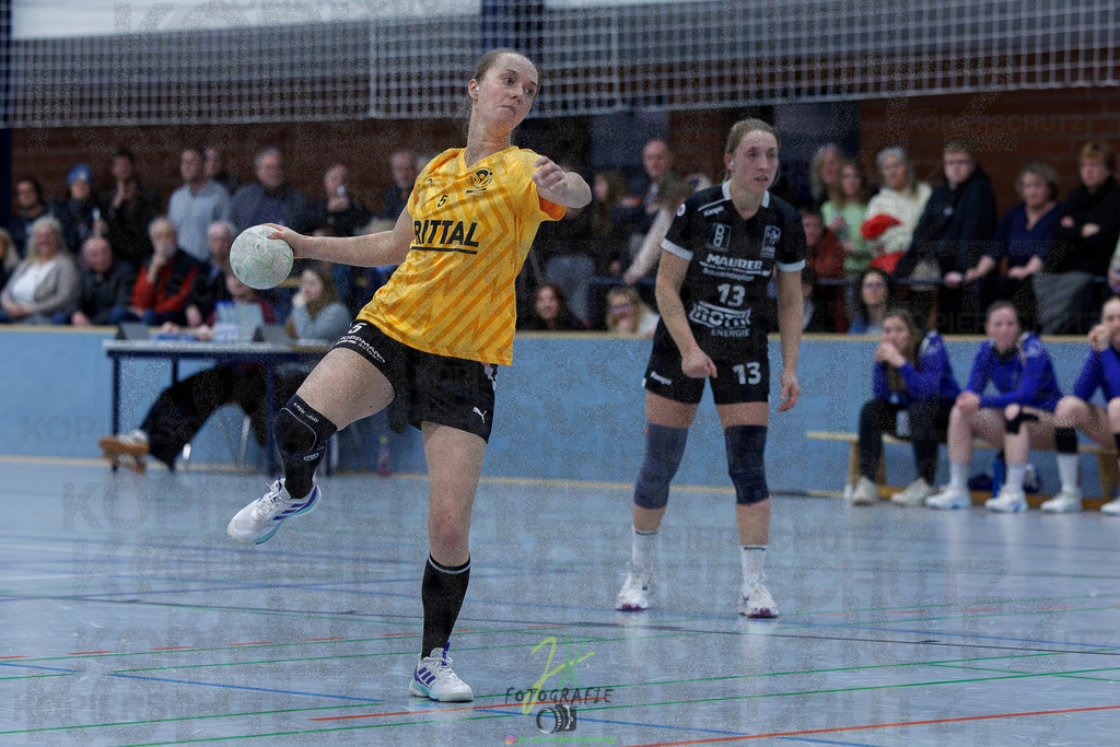 Handball Frauen Oberliga Mitte, HSG Eibelshausen/Ewersbach - HSG Lumdatal | Handball Frauen Oberliga Mitte, HSG Eibelshausen/Ewersbach - HSG Lumdatal am 21.02.2026 in Dietzhölztal-Steinbrücken (Sporthalle am Hammerweiher)Photo © 2026 - Jörg Heinrich - Realisiert mit Pictrs.com