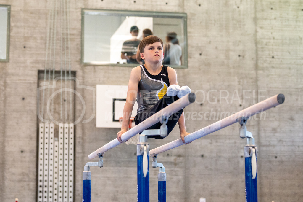 104. Zürcher Kunstturnertage Neftenbach - 15. May 2022 | 104. Zürcher Kunstturnertage Neftenbach
Turnhalle Ebni, Neftenbach
Programm 1 (P1)
Bild: Sportfotografie Markus Aeschimann | www.markus-aeschimann.ch - Realisiert mit Pictrs.com