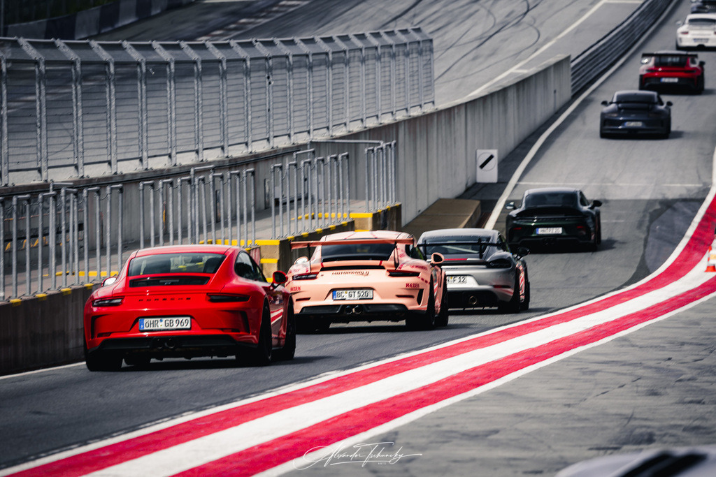 Red Bull Ring 2025 | Entdecken Sie die faszinierende Welt von Alexander Tschuncky Arts: Kreative Fotografie, atemberaubende Automobilkunst und hochwertiger Bilderdruck. Lassen Sie sich inspirieren! - Realisiert mit Pictrs.com