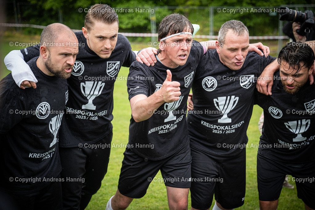 Fußball I Heren I Saison 2025-2026 I Kreispokalfinale Ü32 I TV Meckelfeld - SG Borstel-Luhdorf I 14.05.2026 | a-hannig - Realisiert mit Pictrs.com