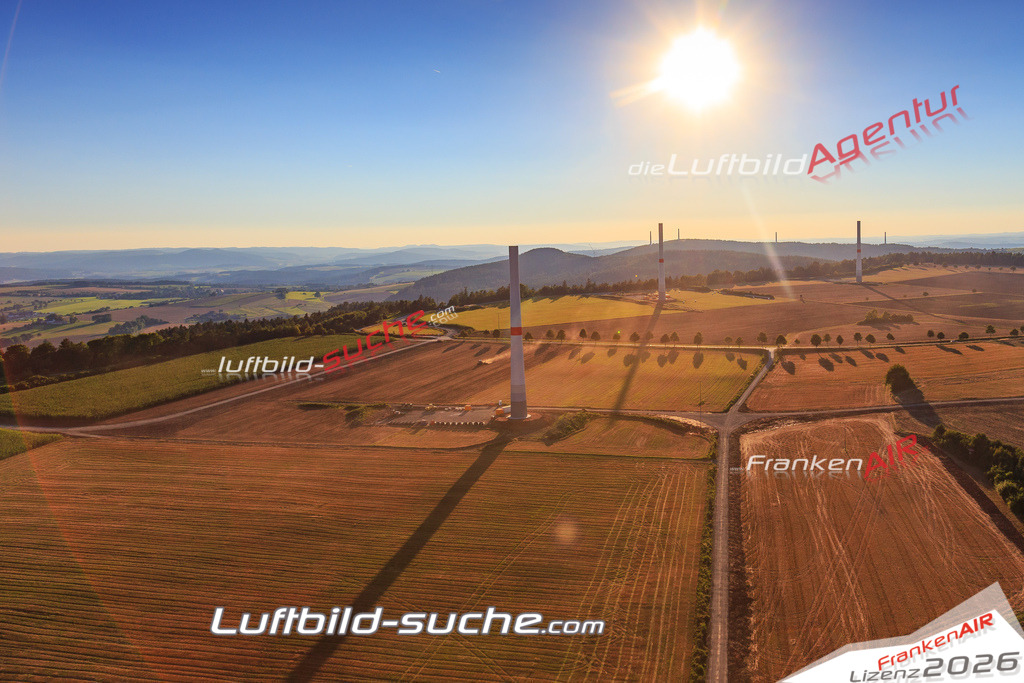 Luftbild von Windpark Kulmbach - Luftaufnahme wurde 2016 von https://frankenair.de mittels Flugzeug (keine Drohne) erstellt - die Geschenkidee