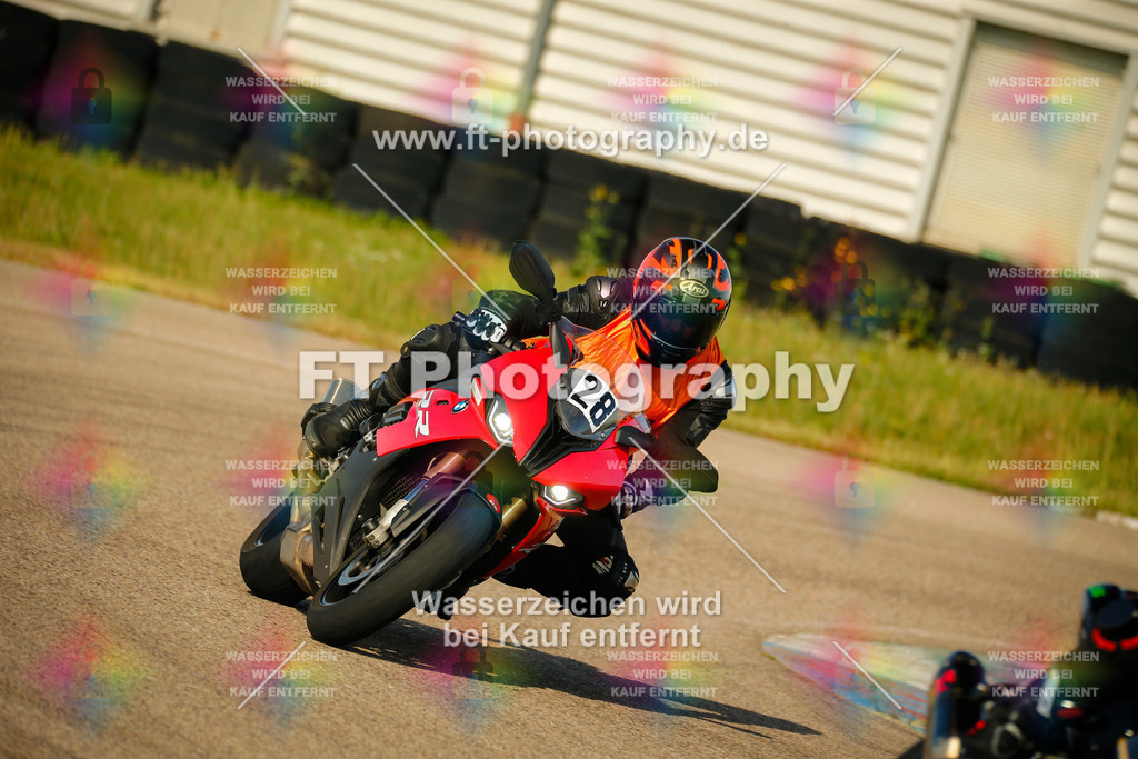 _MOT5556 | Hier findet Ihr Bilder von Touristenfahrten auf der Nürburgring Nordschleife oder von anderen Veranstaltungen die ich besucht habe. Viel Spass beim Durch Schauen 