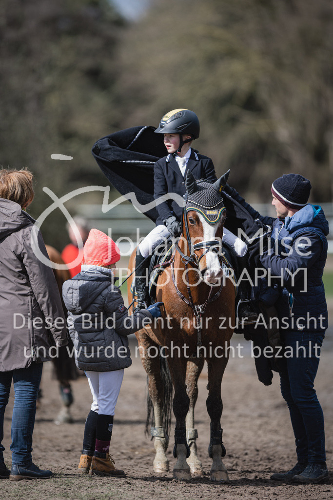 230402_MünsterHandorf_PonyTrophy-443 | Deine schönsten Turniermomente als professionelle Fotos! Entdecke hochwertige Pferdesport-Fotografie im Online-Shop. Jetzt Fotos finden & bestellen!