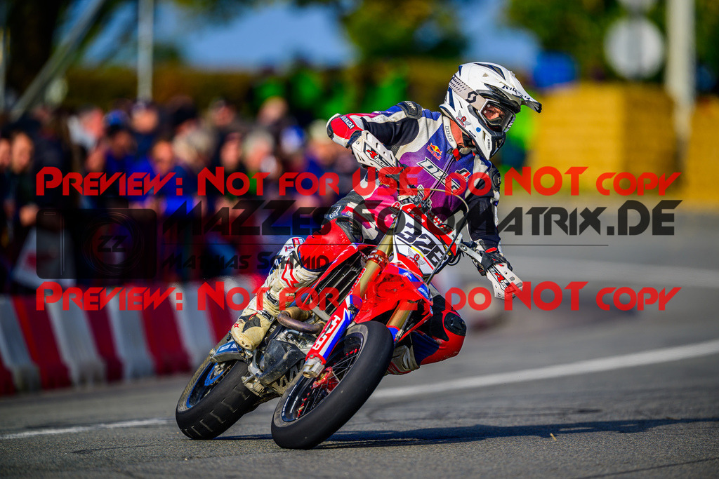 MaZZes_Fotomatrix_20251012_6007705_3238 | SENIOR