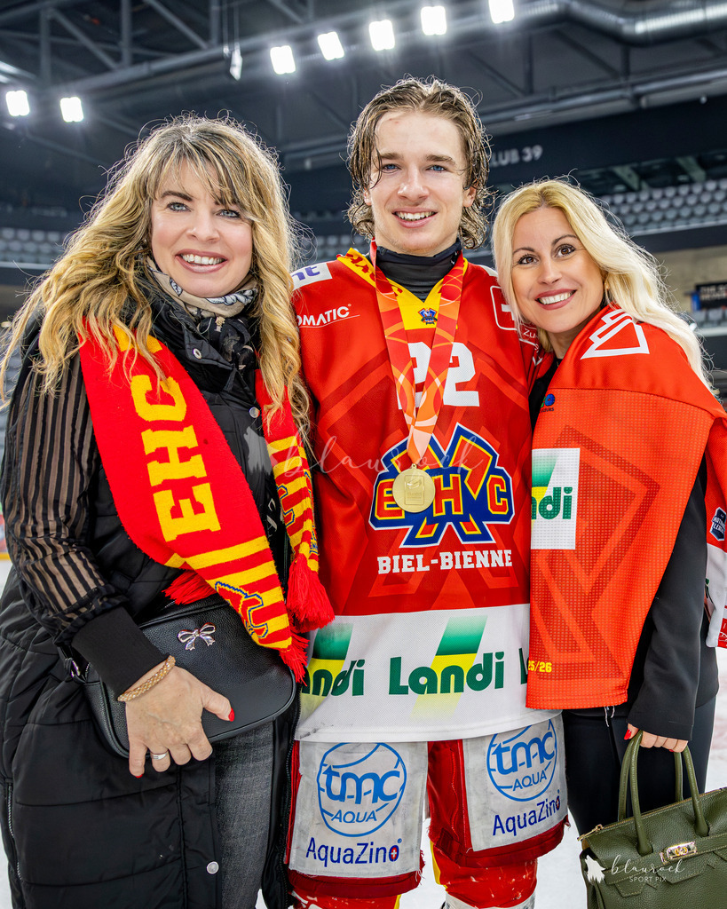 U21 Elit_EHCB vs GCK Lions _5-329 | Sportbilder, Sportfotograf, Hochzeits- und Eventfotografin, Flugshows, Portraits und Tiershooting, Aviation, Downhill, Nationalleague, Swissleague, International