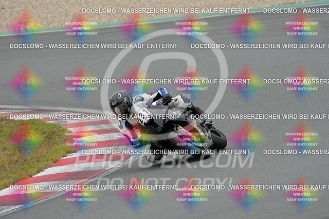 2025_09_01_PBK_43119 | Sportfotografie; SlowMotion; Video; Rennstrecke; Hafeneger; RSE; Speer; Trackday; Motorsportarena; Hockenheimring; Brno; Most; Barcelona; Valencia, Benny; Kaetzmer;