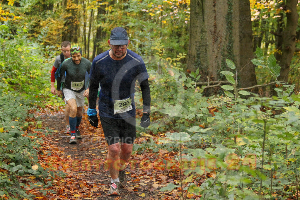 251026_1254_EV4_6070 | Sportfotografie im Rhein-Sieg Kreis, Köln, Bonn, NRW, Rheinland Pfalz, Hessen, etc. Unser Tätigkeitsfeld umfasst den Laufsport vom Volkslauf über den Marathon, Duathlon, Triathon bis zum Ultralauf wie Kölnpfad Ultra oder Schindertrail.