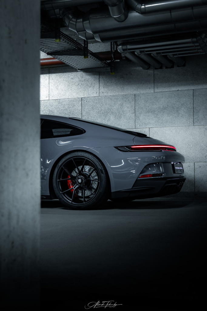 911 GT3 Touring Clausi | Entdecken Sie die faszinierende Welt von Alexander Tschuncky Arts: Kreative Fotografie, atemberaubende Automobilkunst und hochwertiger Bilderdruck. Lassen Sie sich inspirieren! - Realisiert mit Pictrs.com