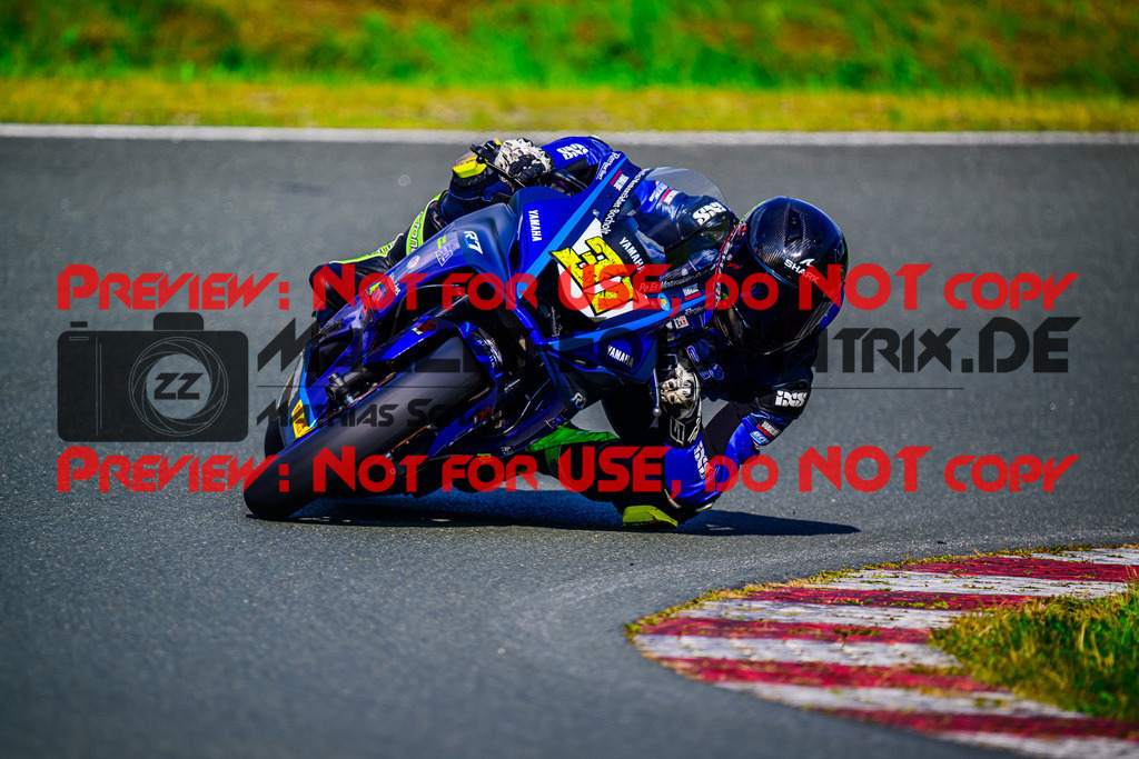 MaZZes_FotoMatrix_240728_6007705_3437 | R7