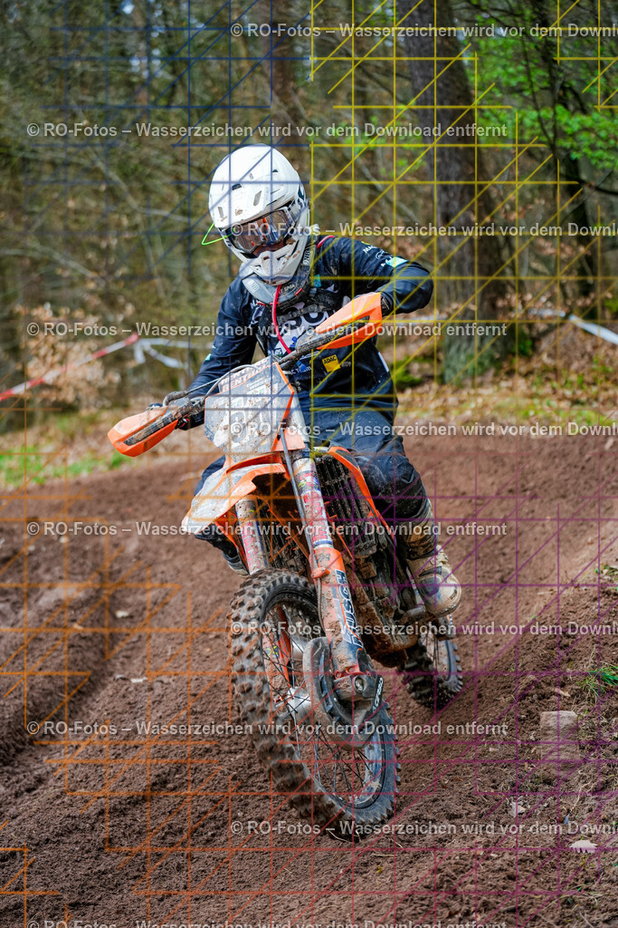 4 Lauf Mernes-1702 | Sportfotografie von RO-Fotos: Motorsport, Motocross, Enduro, Laufveranstaltungen und Triathlon. Professionelle Fotos von Sportlern und Events. - Realisiert mit Pictrs.com