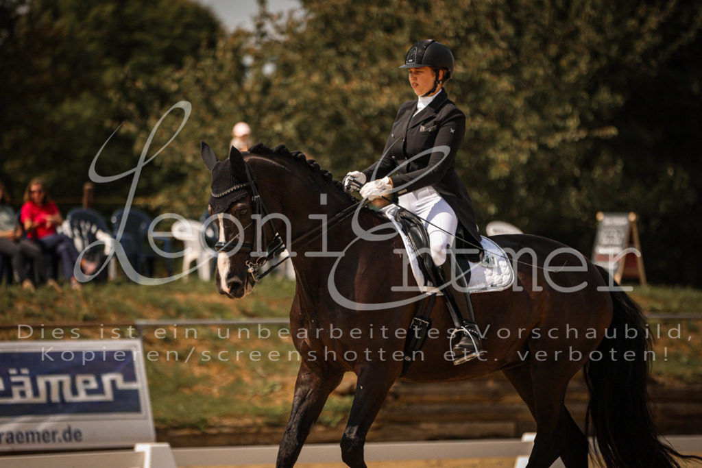 19.FrDrS00164 | Leoni Ertmer Photography - Realisiert mit Pictrs.com