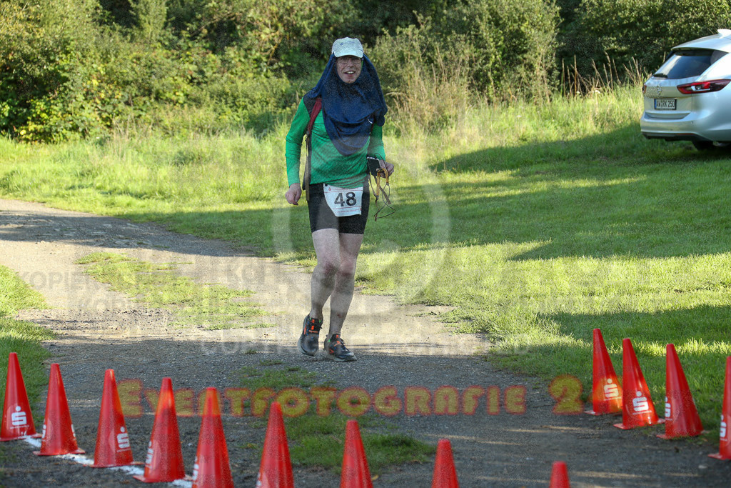 230826_1816_EX1_1824 | Sportfotografie im Rhein-Sieg Kreis, Köln, Bonn, NRW, Rheinland Pfalz, Hessen, etc. Unser Tätigkeitsfeld umfasst den Laufsport vom Volkslauf über den Marathon, Duathlon, Triathon bis zum Ultralauf wie Kölnpfad Ultra oder Schindertrail.