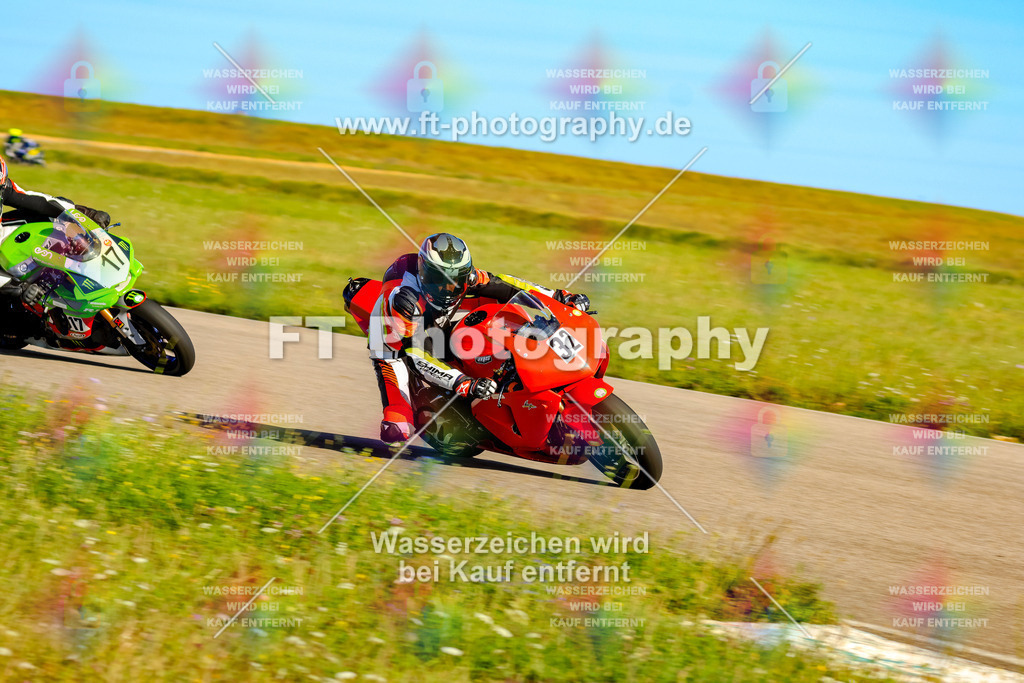 032-1569 | Hier findet Ihr Bilder von Touristenfahrten auf der Nürburgring Nordschleife oder von anderen Veranstaltungen die ich besucht habe. Viel Spass beim Durch Schauen 