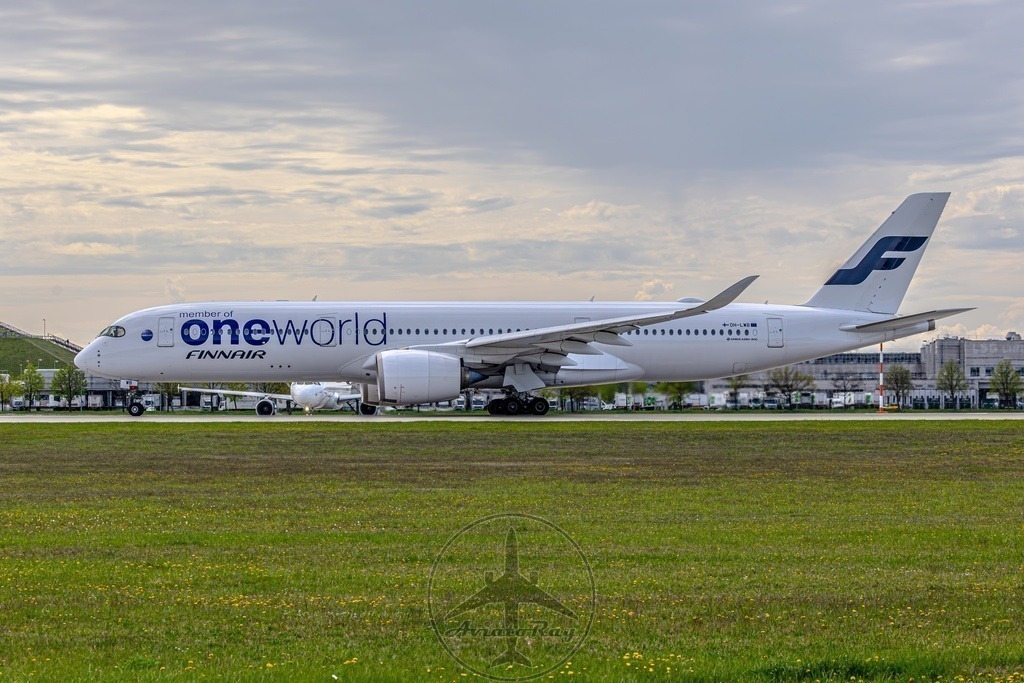 AY1402-A359-OH-LWB-MUC-HEL-20250423-1-topaz-upscale-2x | Browse breathtaking aviation photography and order high-quality prints from AviatoRay's gallery. Perfect for enthusiasts and collectors. - Realisiert mit Pictrs.com