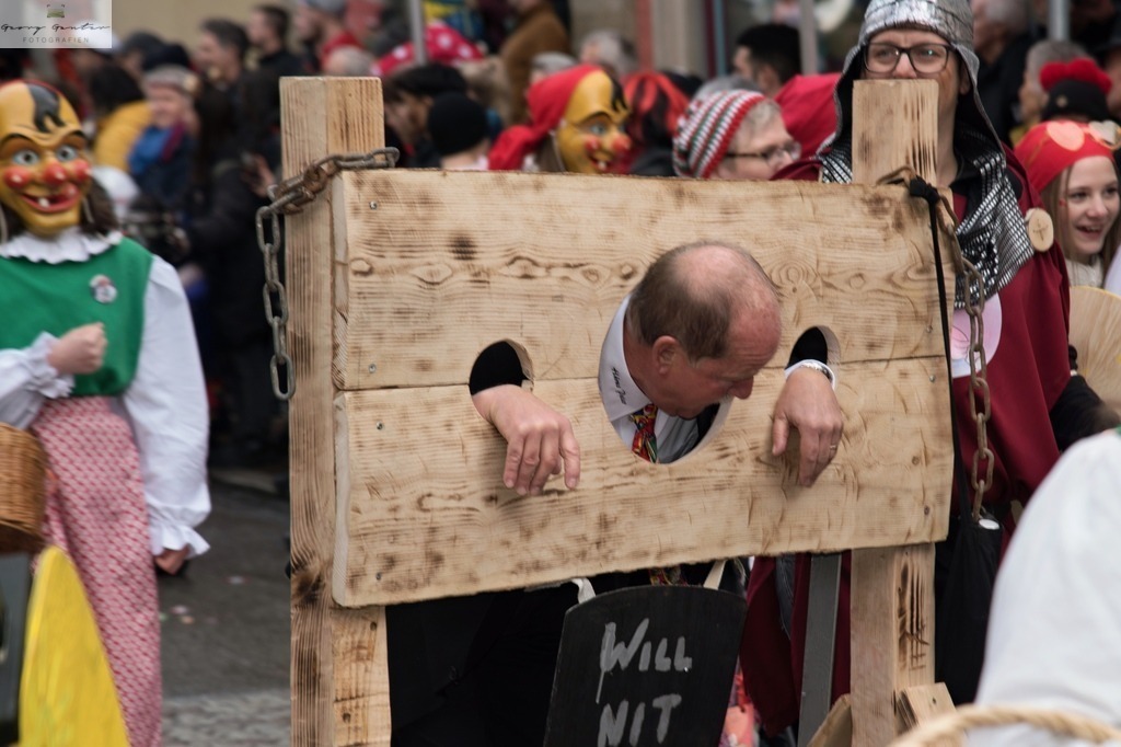 Fasnacht _24-150-RA | Fotoblog Schwarzwald, Foto Blog Wiesental, Pfaffenberg, Winterzauber, Zeller Bergland, Zell im Wiesental, Fotoblog Wiesental, Landschaftsfotos, Bilder Wiesental, Natur, Naturbilder, Fastnacht, Zeller Fastnacht, Zeller Fasnacht, Zeller Bergland, Belchen, - Realisiert mit Pictrs.com