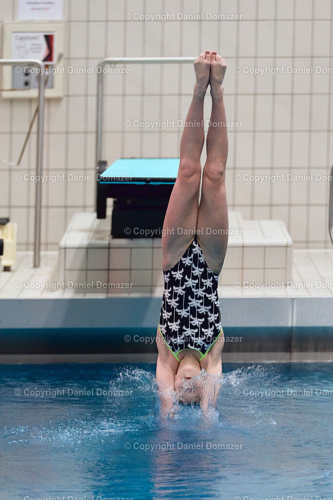International Youth Diving Meet 2026 | Day 1 of 5 | International Youth Diving Meet 2026| Day 1 of 5 | 22.04.2026 | Youth diving competition featuring 1m and 3m springboard and platform at the Schwimmsportkomplex Freiberger Platz in Dresden.@ Domazer Photography - Realisiert mit Pictrs.com