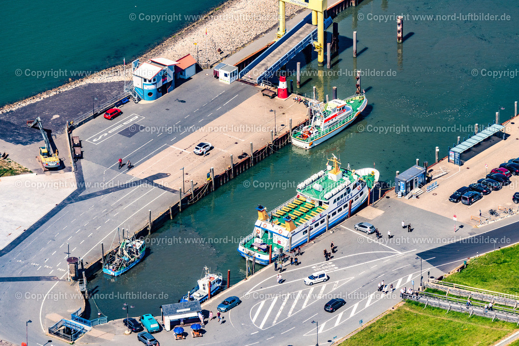 Nordstrand_Adler_V_Adler_Schiffe_im_Hafen_ELS_8127130822 | NORDSTRAND 13.08.2022 Passagier- und Fahrgast- Schiff " Adler V " Rederei " Ader Schiffe "im Hafen in Nordstrand Nordfriesland im Bundesland Schleswig-Holstein, Deutschland. // Passenger ship "Adler V" shipping company "Ader Schiffe" in the harbor in Nordstrand Nordfriesland in the state Schleswig-Holstein, Germany. Foto: Martin Elsen