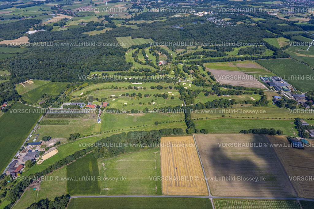 Bottrop250801802Kirchhellen | Luftbild, Golfclub Schwarze Heide Bottrop-Kirchhellen e.V., Golfwiese mit Sandbunker, Kirchhellen-Nord-West, Bottrop, Ruhrgebiet, Nordrhein-Westfalen, Deutschland
