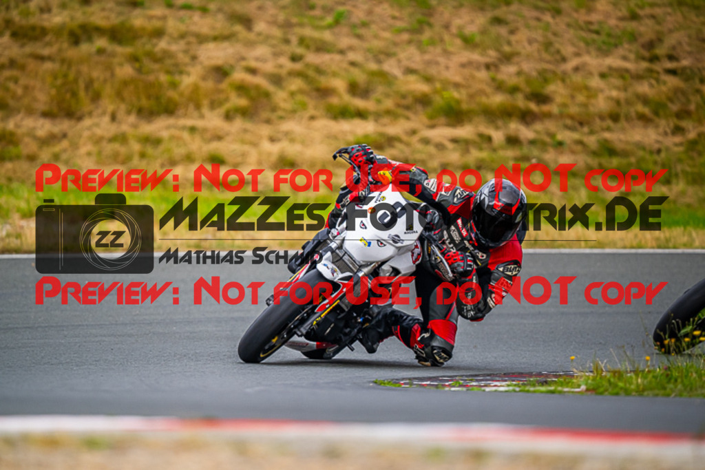 MaZZes_Fotomatrix_20230721_6007705_0115 | TWIN CUP