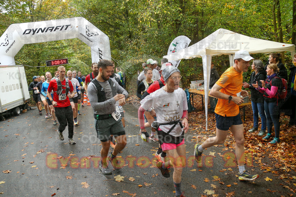 241027_1008_EX1_3588 | Sportfotografie im Rhein-Sieg Kreis, Köln, Bonn, NRW, Rheinland Pfalz, Hessen, etc. Unser Tätigkeitsfeld umfasst den Laufsport vom Volkslauf über den Marathon, Duathlon, Triathon bis zum Ultralauf wie Kölnpfad Ultra oder Schindertrail.