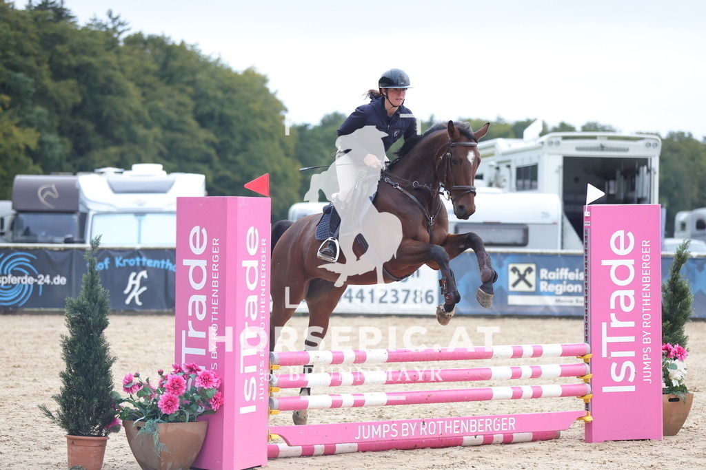 0P6A6837 | Willkommen bei Brunnmayr - Design & Fotografie – Ihrem Spezialisten für Reitturniere und Pferdeveranstaltungen in Oberösterreich, Salzburg und Bayern! Seit über 17 Jahren sind wir leidenschaftlich dabei.