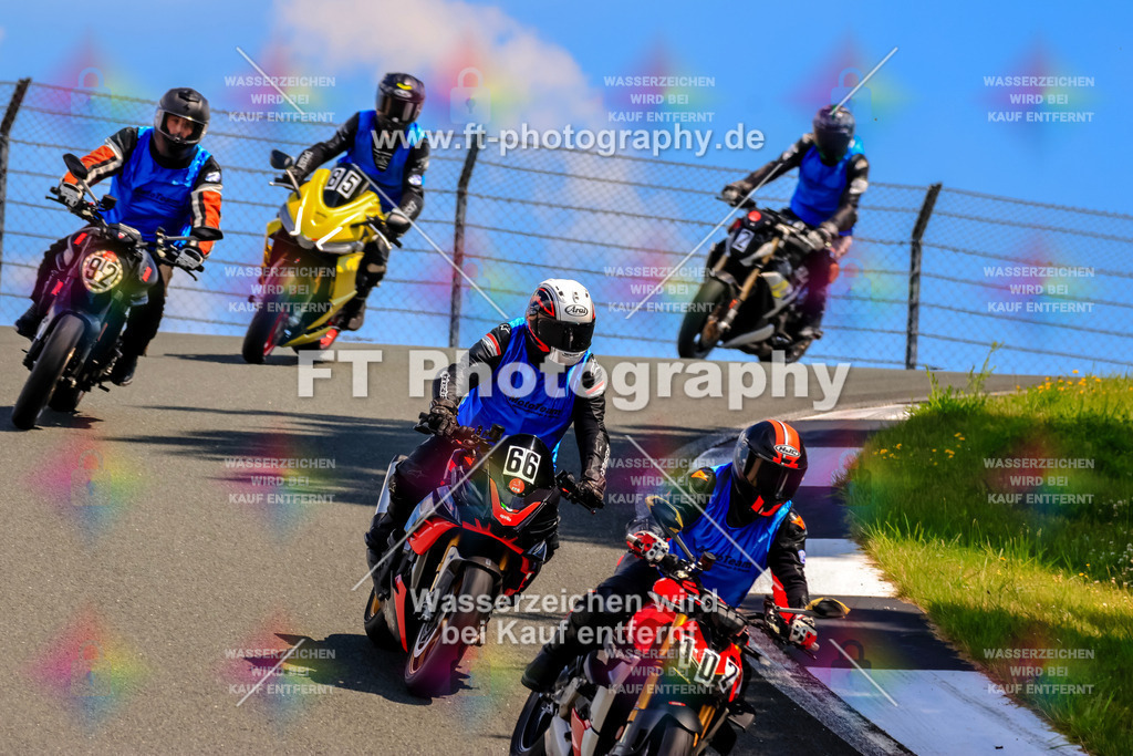 _TCM4533 | Hier findet Ihr Bilder von Touristenfahrten auf der Nürburgring Nordschleife oder von anderen Veranstaltungen die ich besucht habe. Viel Spass beim Durch Schauen 