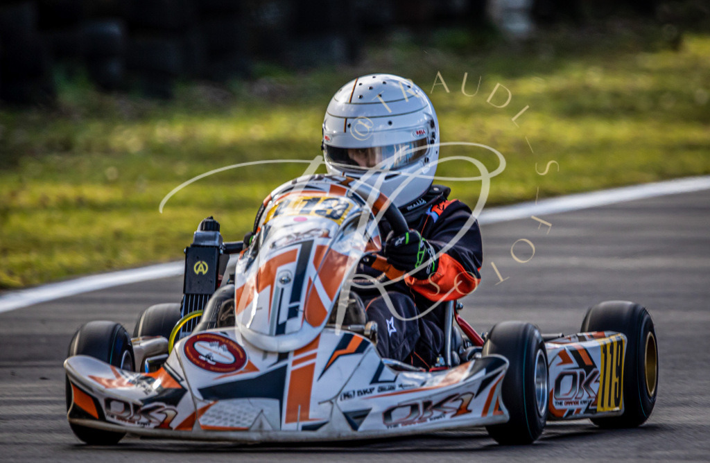 1F1F164E-E973-412F-A407-584F28449856 | traudl_s_fotos