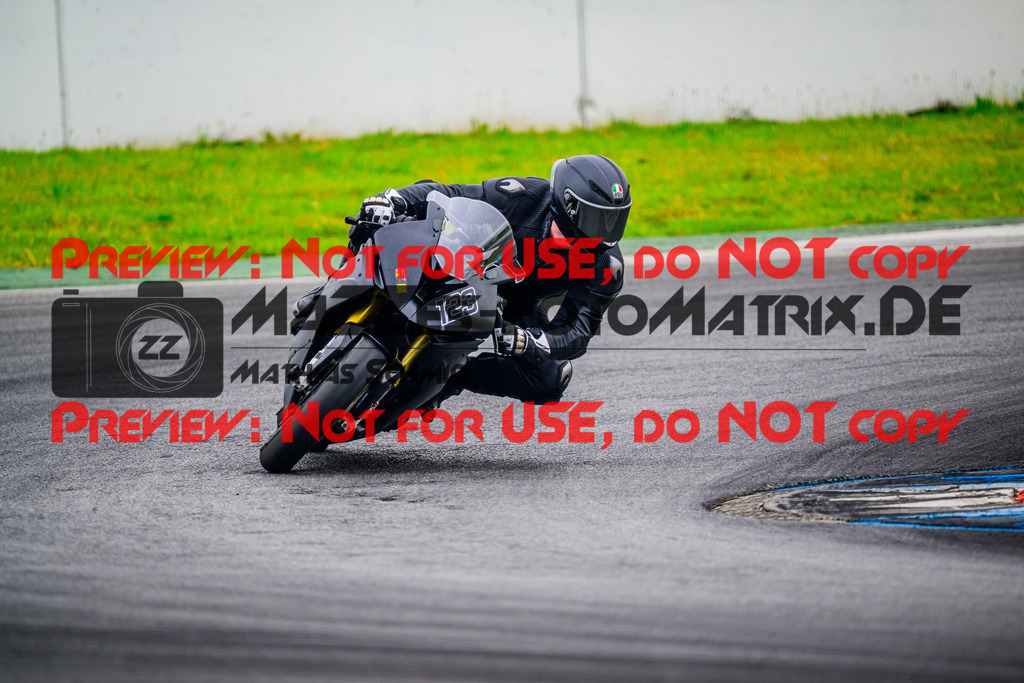 MaZZes_FotoMatrix_240614_6007705_4783 | GELB