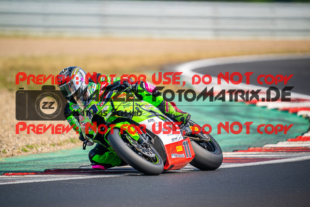 MaZZes_FotoMatrix_220626_6275 | PROSUPERSTOCK