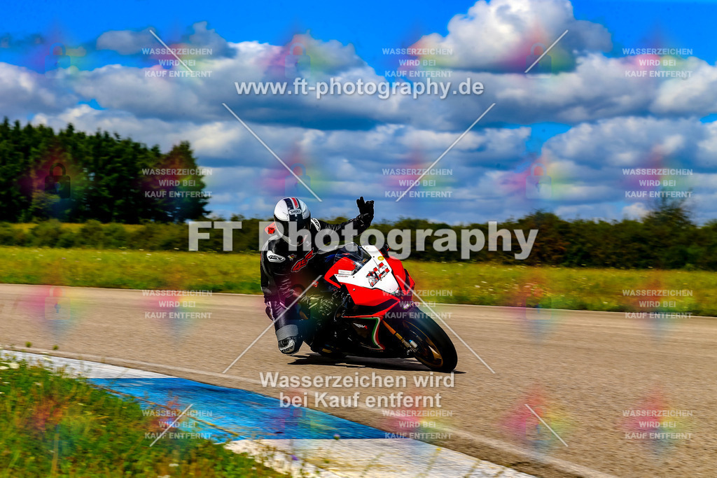 014-6522 | Hier findet Ihr Bilder von Touristenfahrten auf der Nürburgring Nordschleife oder von anderen Veranstaltungen die ich besucht habe. Viel Spass beim Durch Schauen 