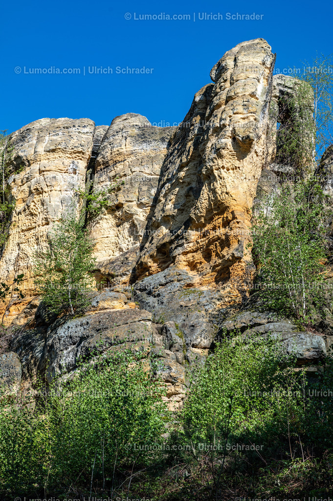 10049-13979 - Halberstadt - In den Klusbergen | Stockfoto und Bilderpool mit Bildmaterial aus Deutschland, dem Harz, Halberstadt, Quedlinburg, Wernigerode und weltweit. Qualitativ hochwertige und professionelle Fotos anschauen und kaufen. - Realisiert mit Pictrs.com
