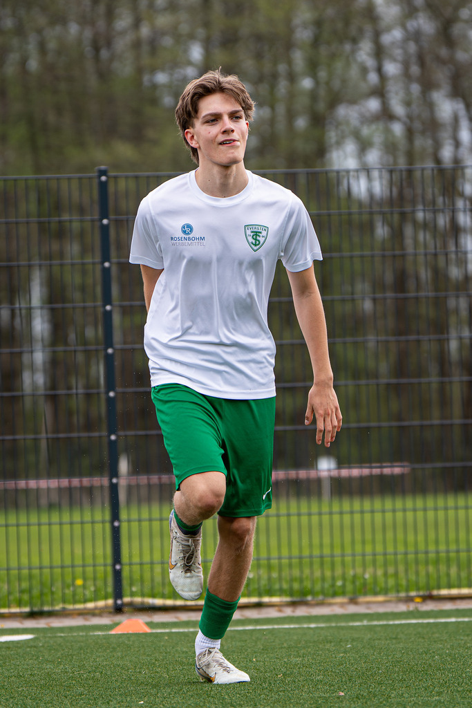VFL Wittekind-Wildeshausen - TuS Eversten I 02286 | jns.sportfotos - Realisiert mit Pictrs.com