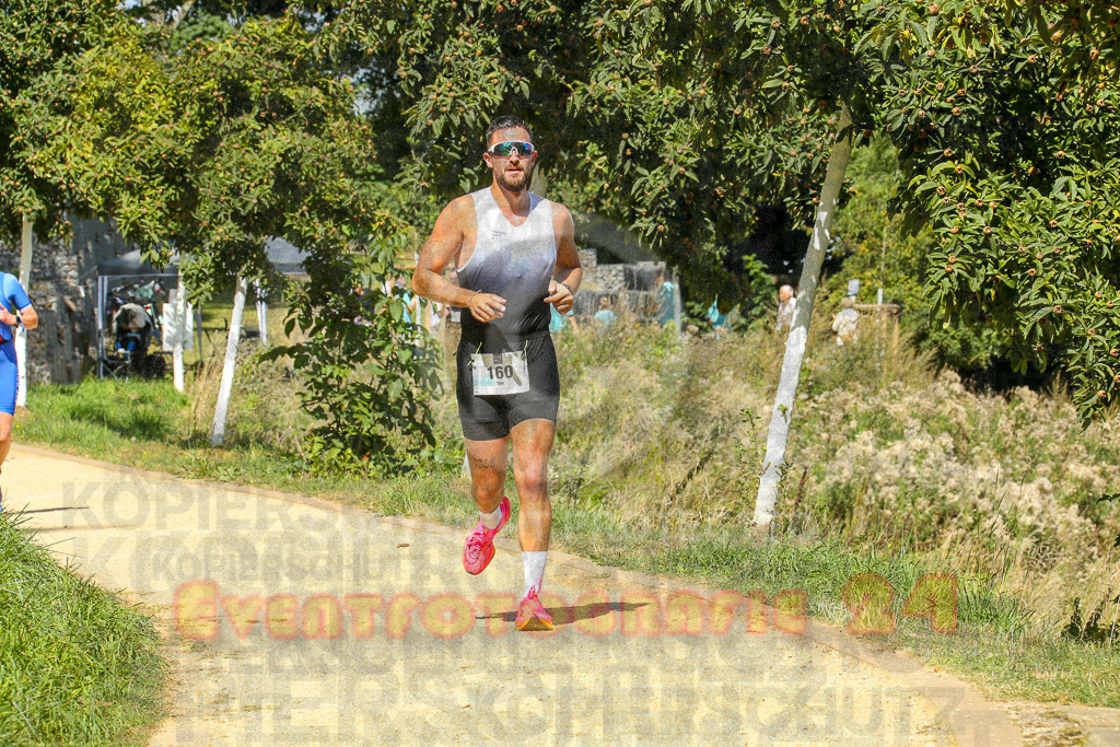 250824_1233_EX1_9751 | Sportfotografie im Rhein-Sieg Kreis, Köln, Bonn, NRW, Rheinland Pfalz, Hessen, etc. Unser Tätigkeitsfeld umfasst den Laufsport vom Volkslauf über den Marathon, Duathlon, Triathon bis zum Ultralauf wie Kölnpfad Ultra oder Schindertrail.