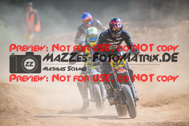 MaZZes_FotoMatrix_220529_9945 | Fotograf Mathias Schmid
Sportfotograf,
Eventfotograf,
Hochzeitsfotograf,
Portraitfotograf