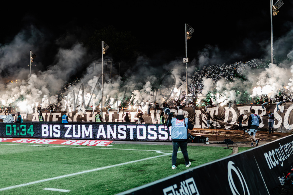 2. Bundesliga, Saison 2024/25, 7. Spieltag: SC Preußen Münster - FC Schalke 04 | Münster, 28.09.2024: 2. Bundesliga, 7. Spieltag, SC Preußen Münster gegen FC Schalke 04 im LVM-Preußenstadion in Münster. Foto: sportfotografie.ms | Markus Paletta - Realisiert mit Pictrs.com