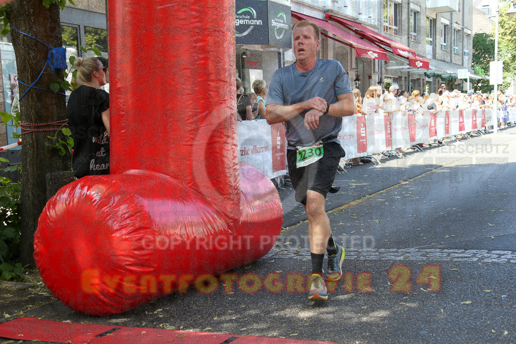 250621_1157_EX1_4415 | Sportfotografie im Rhein-Sieg Kreis, Köln, Bonn, NRW, Rheinland Pfalz, Hessen, etc. Unser Tätigkeitsfeld umfasst den Laufsport vom Volkslauf über den Marathon, Duathlon, Triathon bis zum Ultralauf wie Kölnpfad Ultra oder Schindertrail.
