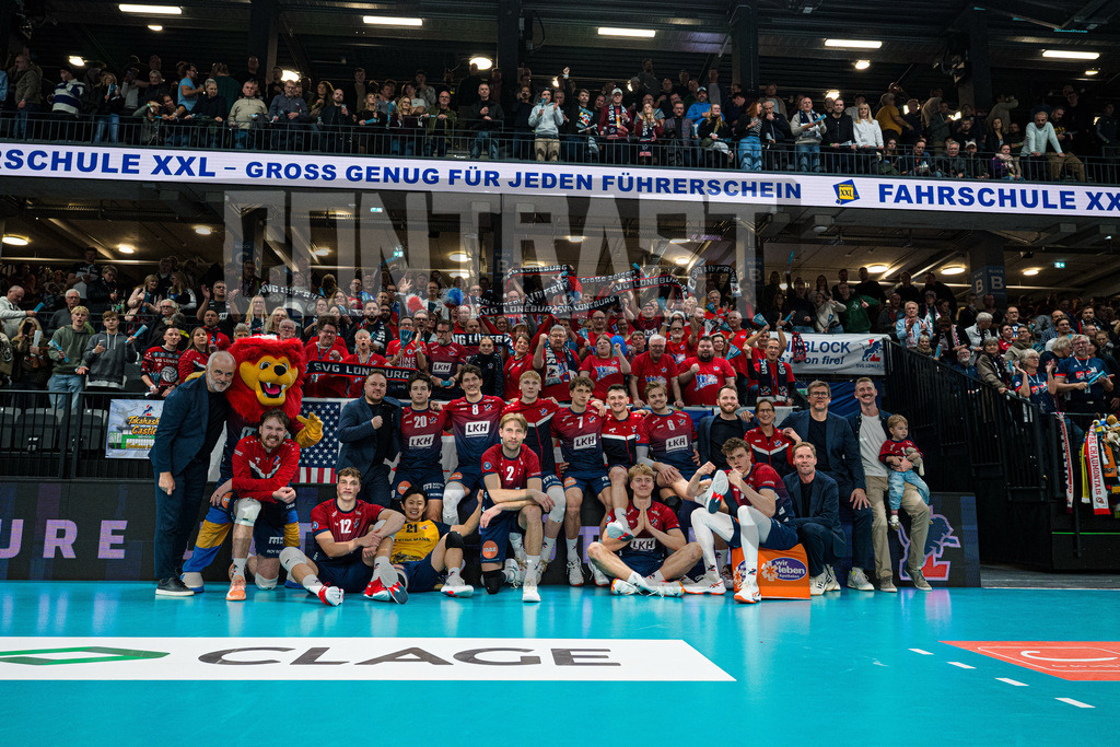 Volleyball I Herren I Saison 2025/2026 I Bundesliga I 10. Spieltag I SVG Lüneburg - WWK Volleys Herrsching | CONTRAST ZERØ MEDIA - Realisiert mit Pictrs.com