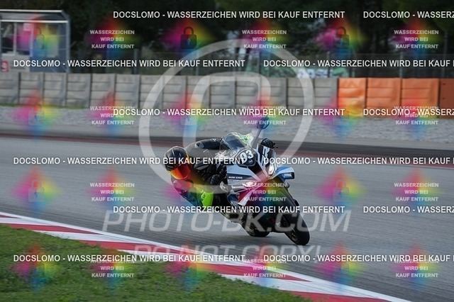 2025_10_23_PBK_32190 | Sportfotografie; SlowMotion; Video; Rennstrecke; Hafeneger; Speer; Racing; RSE; BMW; CBO; Trackday; Motorsportarena; Hockenheimring; Brno; Most; Barcelona; Valencia