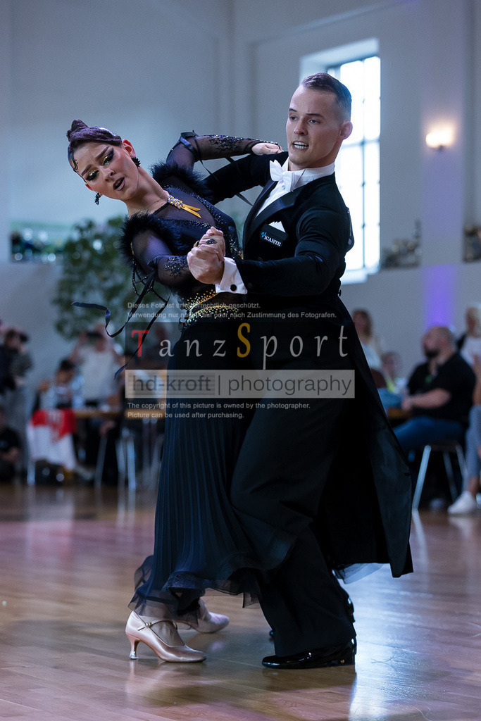 20240615_DM-HGR-Kombi_10506 | Tanzsportbilder, Standardtanz, Lateintanz, WDSF, DTV, LTVB, dancecomp, goc, hessen tanzt, blaues band der spree, walzer, tango, wiener walzer, slowfox, quickstepp, samba, rumba, cha-cha-cha, paso doble. jive, hd-kroft photography, turniertanzsport