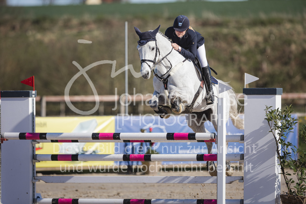 220416_5_M-Stil-511 | Frühlingsfest der Pferde
Herford
16.April 2022
Stilspringprüfung Kl.M* geschlossen