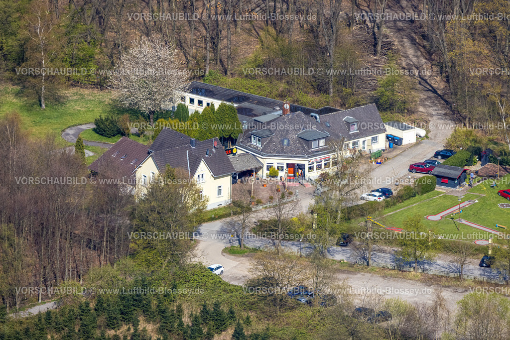 Gelsenkirchen220402899 | Luftbild, China Restaurant Löwenpark im Waldgebiet an der Westerholter Straße, Buer, Gelsenkirchen, Ruhrgebiet, Nordrhein-Westfalen, Deutschland