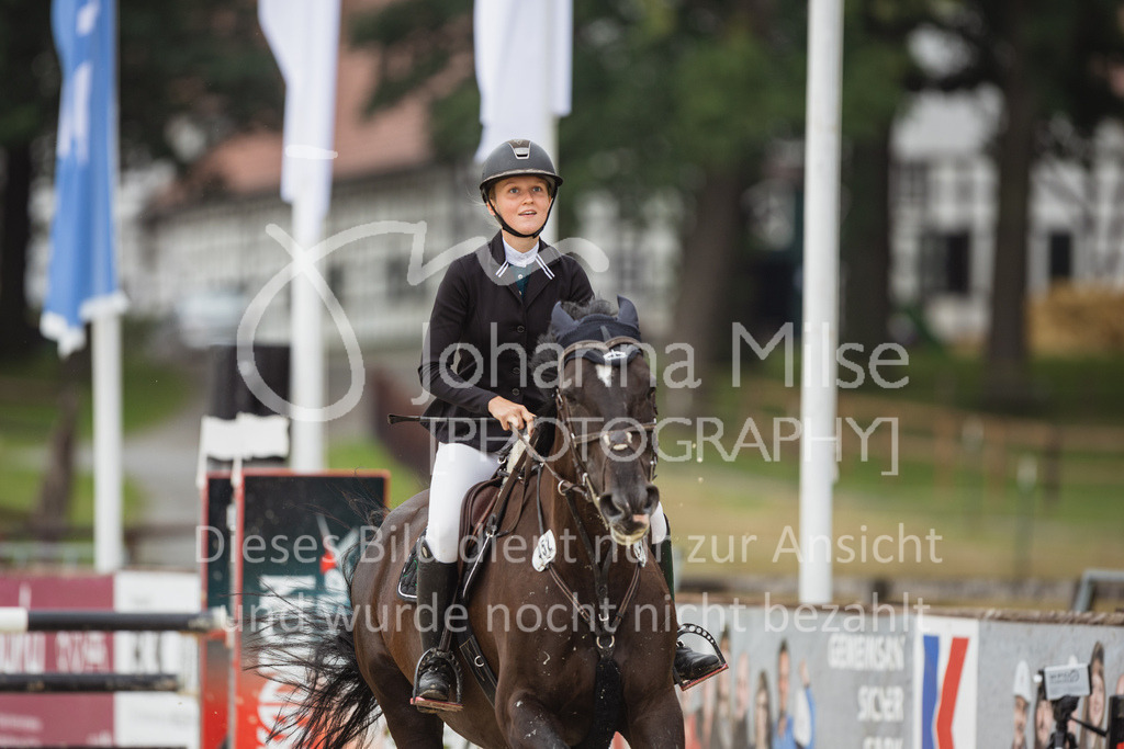 230730_BHO_M1-Spr-333 | Deine schönsten Turniermomente als professionelle Fotos! Entdecke hochwertige Pferdesport-Fotografie im Online-Shop. Jetzt Fotos finden & bestellen!